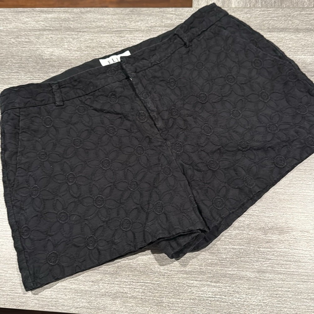 Elle Black Embroidered Flower Pattern Shorts - Picture 3 of 6